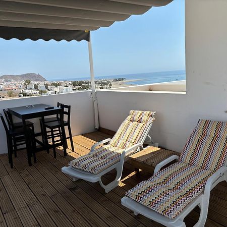 דירות קרבונראס Capital Seaview מראה חיצוני תמונה
