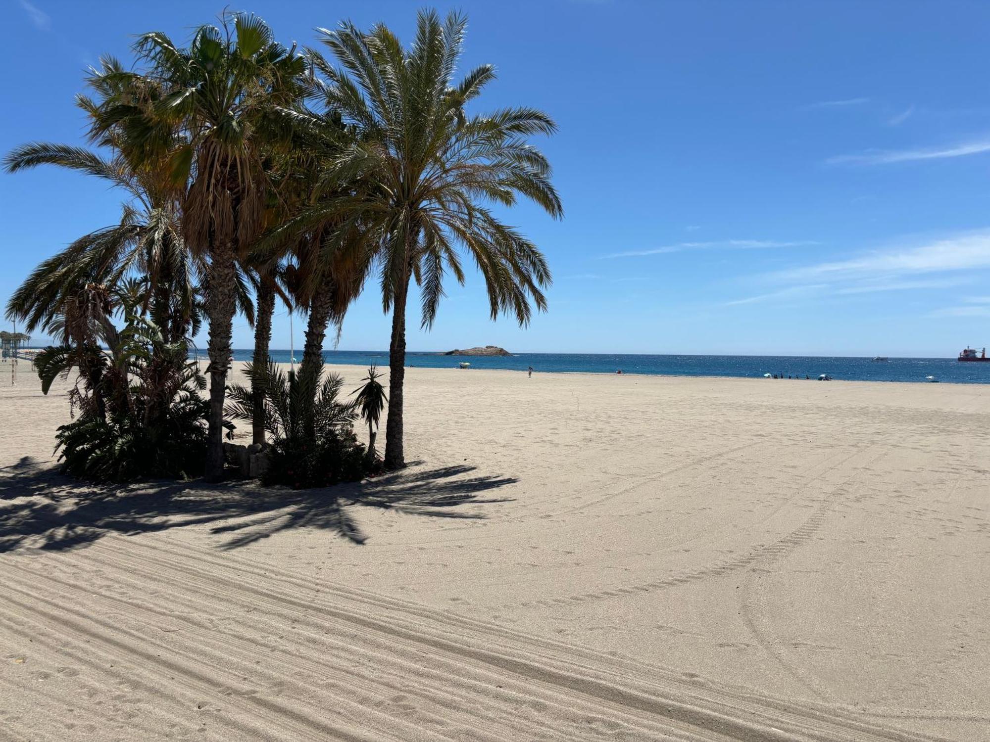 דירות קרבונראס Capital Seaview מראה חיצוני תמונה